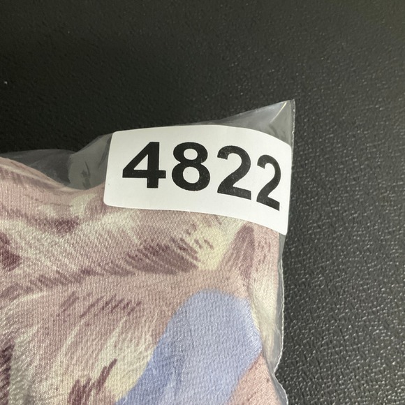 Womens Floral Silk Top Size 4 Pintuck V Neck Bow Blouse Blue Peach Romantic - Picture 11 of 11